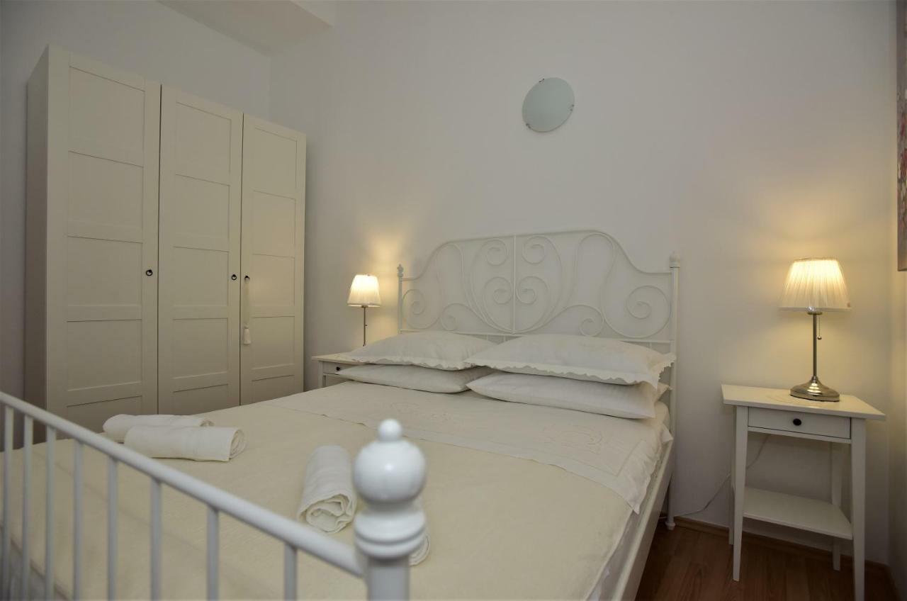 Apartment Andor Makarska Exterior foto