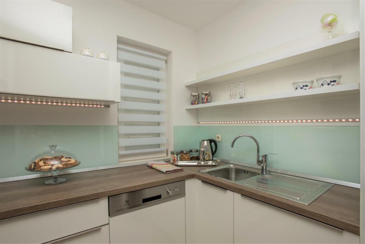 Apartment Andor Makarska Exterior foto