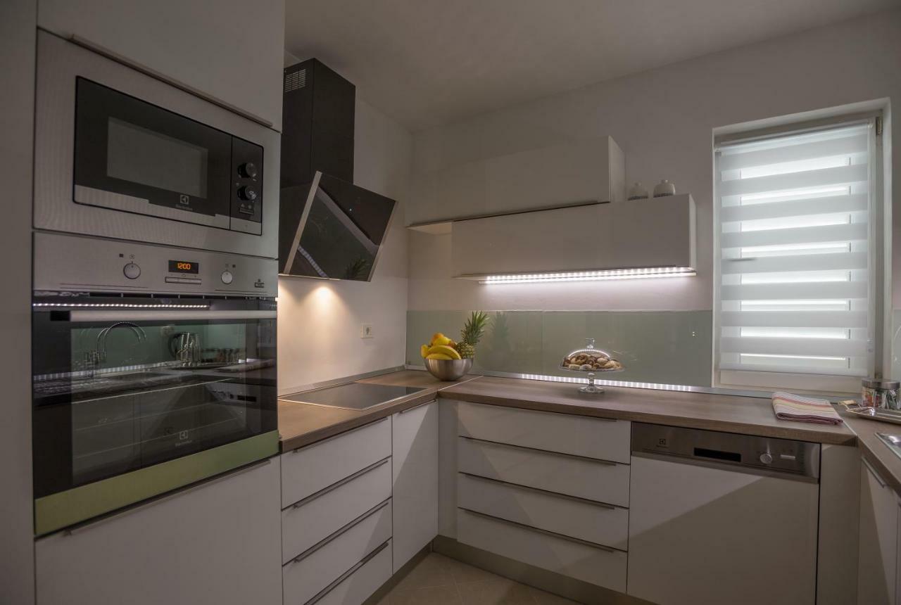 Apartment Andor Makarska Exterior foto